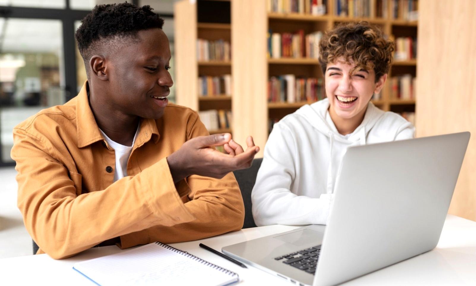 Cash flow analysis and forecasting tools